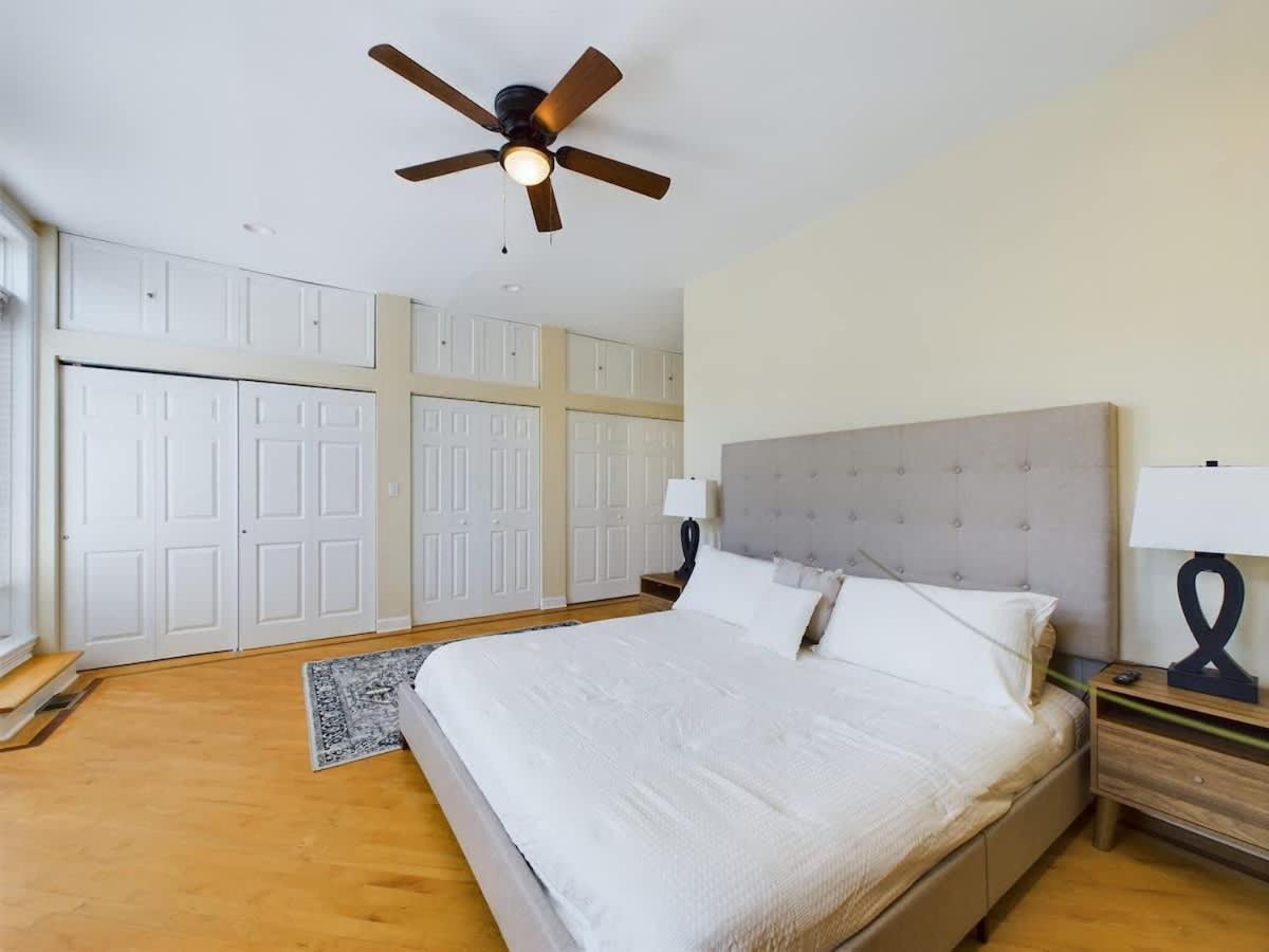 Luxe 4Br With Hot Tub & Game Room Chicago Eksteriør bilde