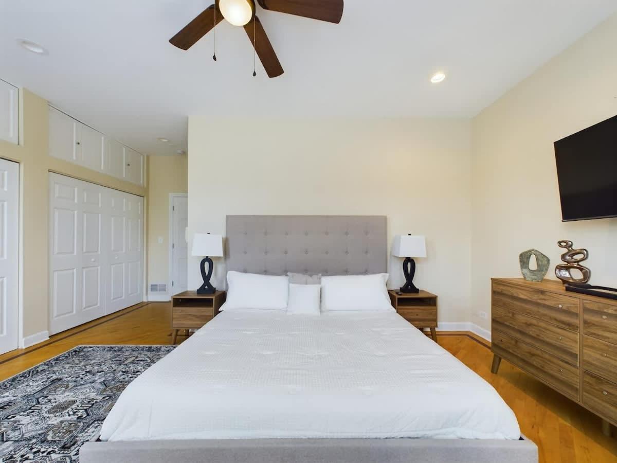 Luxe 4Br With Hot Tub & Game Room Chicago Eksteriør bilde